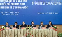 Fin du 8è colloque théorique entre les partis communistes vietnamien et chinois
