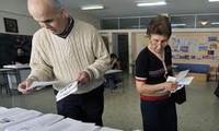 Ouverture des élections législatives en Grèce