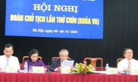 Neuvième conférence du présidium du Front de la Patrie du Vietnam