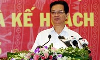 Nguyen Tan Dung préside la conférence nationale sur l’investissement