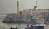 Le premier navire humanitaire américain accoste le port de La Havane
