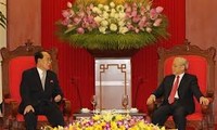 Kim Yong Nam termine avec succès sa visite au Vietnam