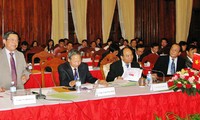 Clôture de la réunion des sous-Commissions de coopération Vietnam-Laos