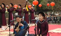 Le ca tru, une des principales formes de musique traditionnelles du Vietnam