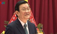 Le président Truong Tan Sang s'adresse aux étudiants de Da Nang