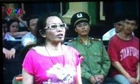 Remise de prix aux individus qui ont violé la loi vietnamienne 