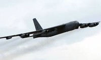 Pyongyang menace Washington de représailles après le vol de B-52