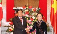 Les dirigeants de Ho Chi Minh ville reçoivent le vice-président birman 