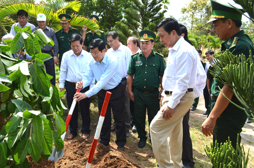Le Président vietnamien en visite à Tien Giang
