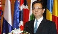 Nguyen Tan Dung au Brunei pour le 22ème sommet de l’ASEAN