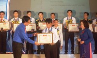 82 meilleurs jeunes ouvriers du Vietnam honorés