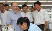 Le président de l’Assemblée nationale en visite dans la province de Nam Dinh