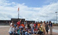 Camp d'été 2013 : Les jeunes Vietkieu arrivent à Hue