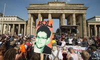 Des Allemands dans la rue pour manifester contre la surveillance américaine