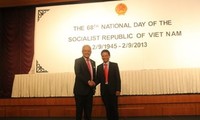 Célébration de la fête nationale du Vietnam en Malaisie et à Cuba
