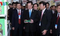Ouverture du sommet sur l’investissement et le commerce Chine-ASEAN