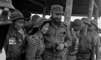 Les 40 ans de la visite du président cubain Fidel Castro au Vietnam