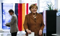 Allemagne : le parti d'Angela Merkel a largement dominé le scrutin