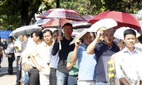 Hanoi : Des dizaines de milliers de personnes rendent hommage au général Vo Nguyen Giap