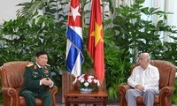   Le Vietnam et Cuba désireux de renforcer leur coopération défensive