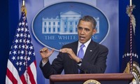 Barack Obama signe le compromis budgétaire