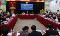 Ouverture de la 13è réunion du présidium du CC du Front de la patrie du Vietnam