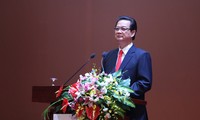 Le Premier Ministre Nguyen Tan Dung reçoit le président de la BAD