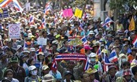 Résoudre la crise passe par les urnes, insiste Yingluck Shinawatra