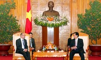 Le vice-PM belge Johan Vande Lanotte en visite de travail au Vietnam  