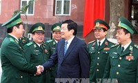 Le président Truong Tan Sang appelle à l’édification d’un garde-frontière national puissant