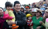 Le président de la République se rend à Phu Yen