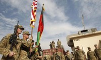 Afghanistan: l'Otan prépare toutes les options, y compris le "retrait total"