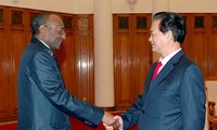 Le Premier Ministre Nguyen Tan Dung reçoit l’ambassadeur soudanais