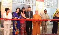 Vernissage à Ho Chi Minh ville de l’exposition «Dharma Darshan»