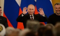 Vladimir Poutine défend le rattachement de la Crimée à la Russie 