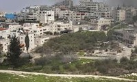 Israël approuve plus de 2 000 logements dans les colonies
