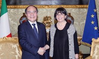 Activités du président de l’Assemblée nationale Nguyen Sinh Hung en Italie