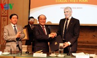  Naissance du groupe de députés d’amitié Italie-Vietnam 