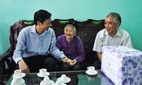 Le Vietnam accorde des privilèges aux personnes méritantes