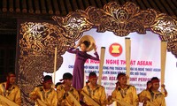 Festival Hue 2014: Soirée impressionnante des arts de l’ASEAN