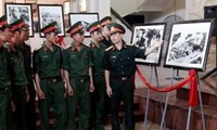 Vermissage à Quang Tri d’une exposition sur la victoire de Dien Bien Phu