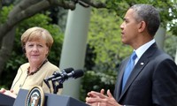 Ukraine : Obama et Merkel menacent la Russie de sanctions plus sévères