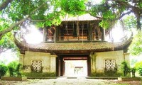 Le temple et le tombeau du roi Kinh Duong Vuong