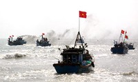 Les pêcheurs vietnamiens s’unissent pour tenir la mer