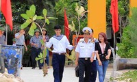 Les localités et soutiennent les soldats et le peuple de Truong Sa