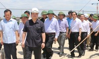 Hoang Trung Hai inspecte le projet de port en eau profonde Formosa