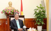Le vice-ministre des Affaires étrangères Pham Quang Vinh aux conférences de l’ASEAN au Myanmar