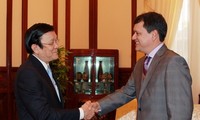 Le Président Truong Tan Sang reçoit l’ambassadeur du Panama
