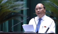 Nguyen Xuan Phuc demande de renforcer la sécurité routière