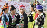 Hanoi honore les familles culturelles exemplaires des ethnies minoritaires